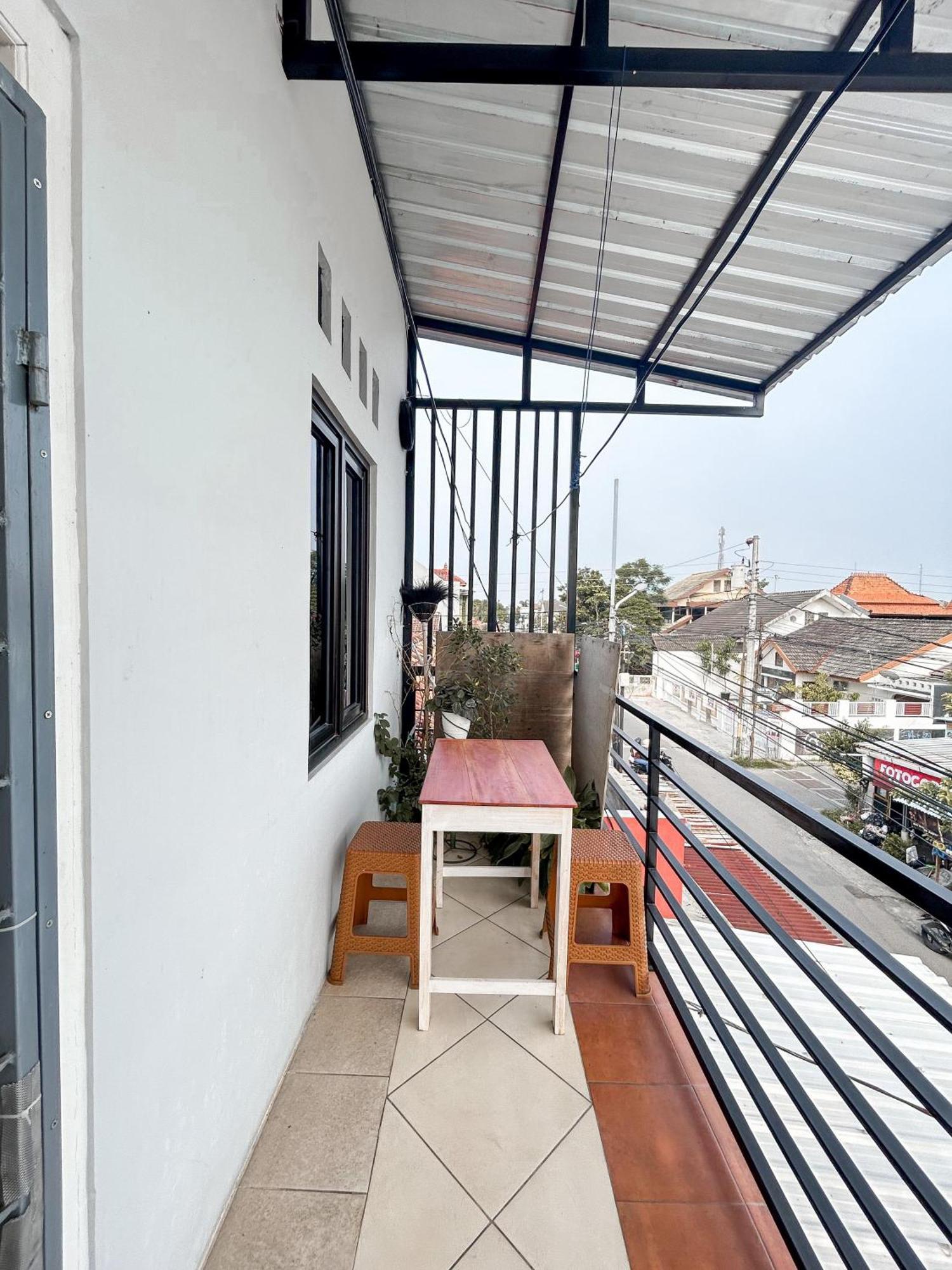 Rama Shinta Guest House & Coffee 日惹 外观 照片